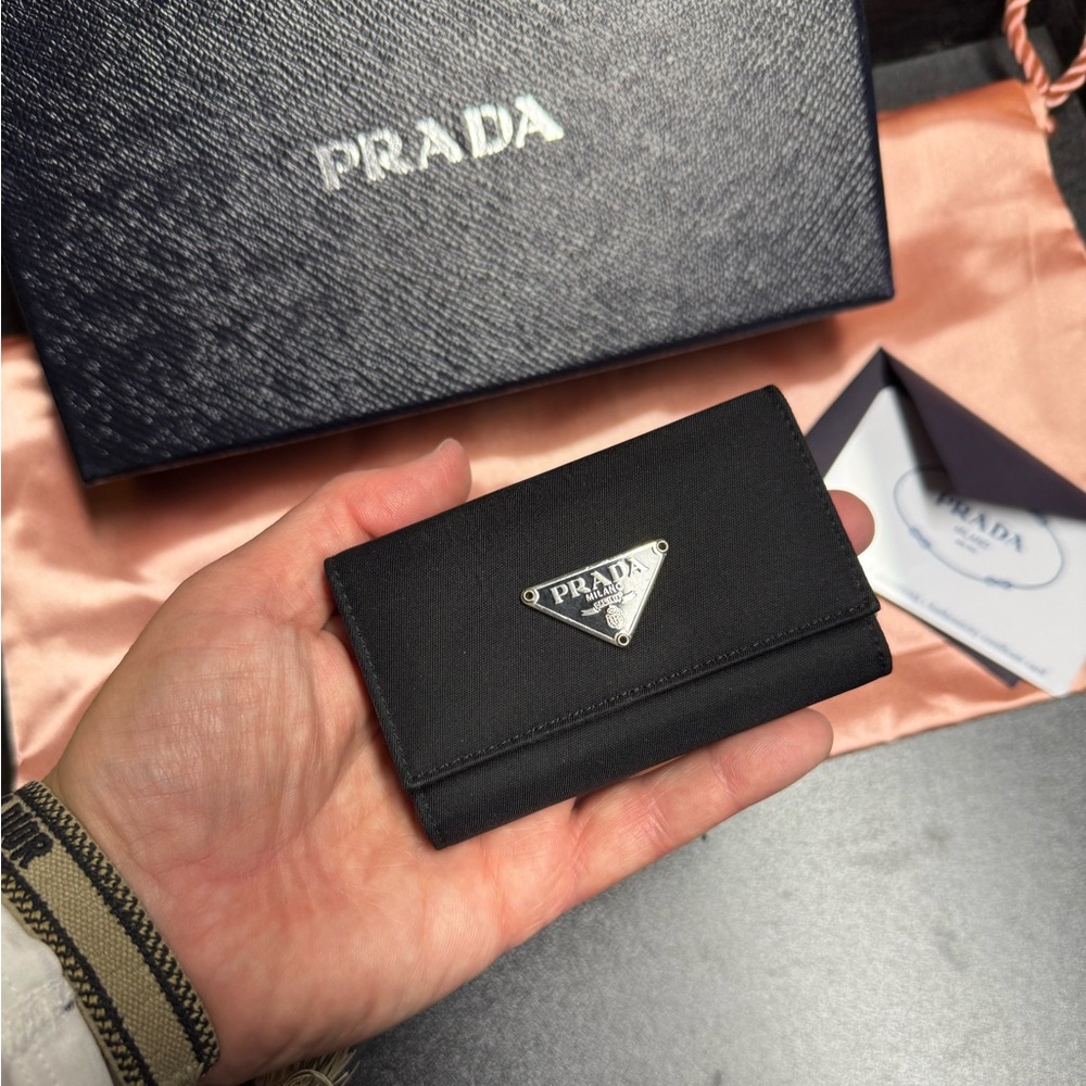 /traded/Prada Tessuto Key Holder - Picture 2 of 13